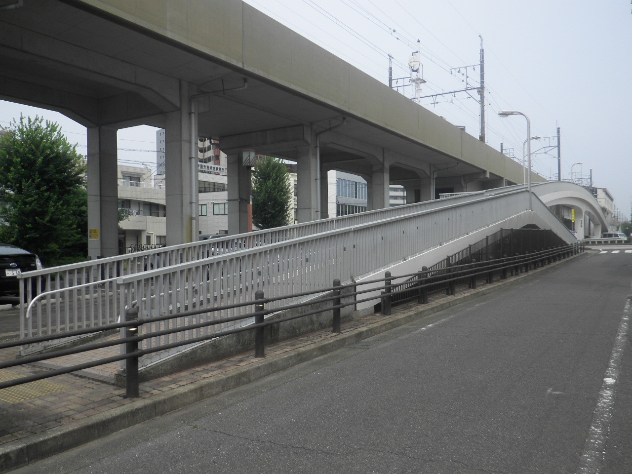 旭丘横断歩道橋塗装・修繕工事